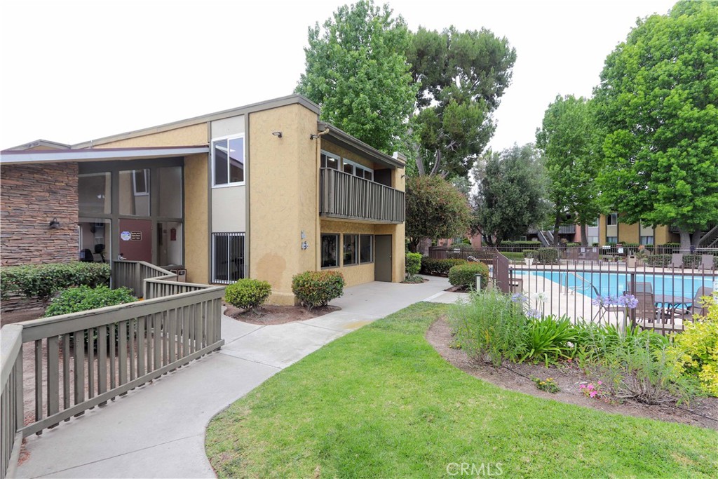 23310 Marigold U-103 Property Photo 23