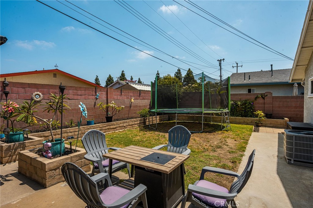 6975 San Bernardo Circle Property Photo 19