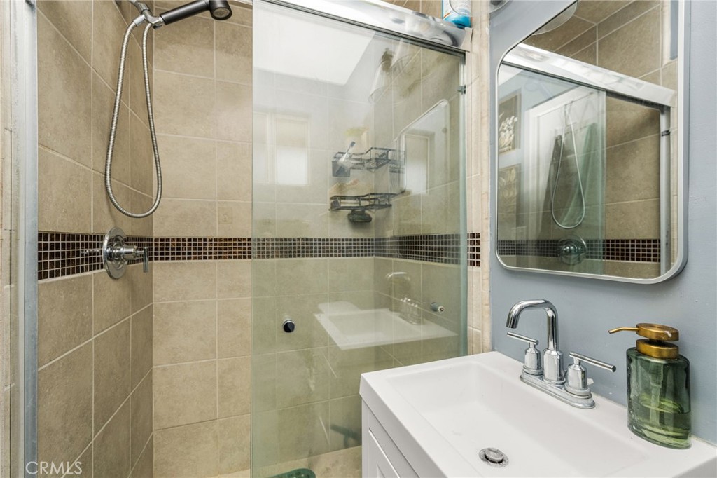6975 San Bernardo Circle Property Photo 29
