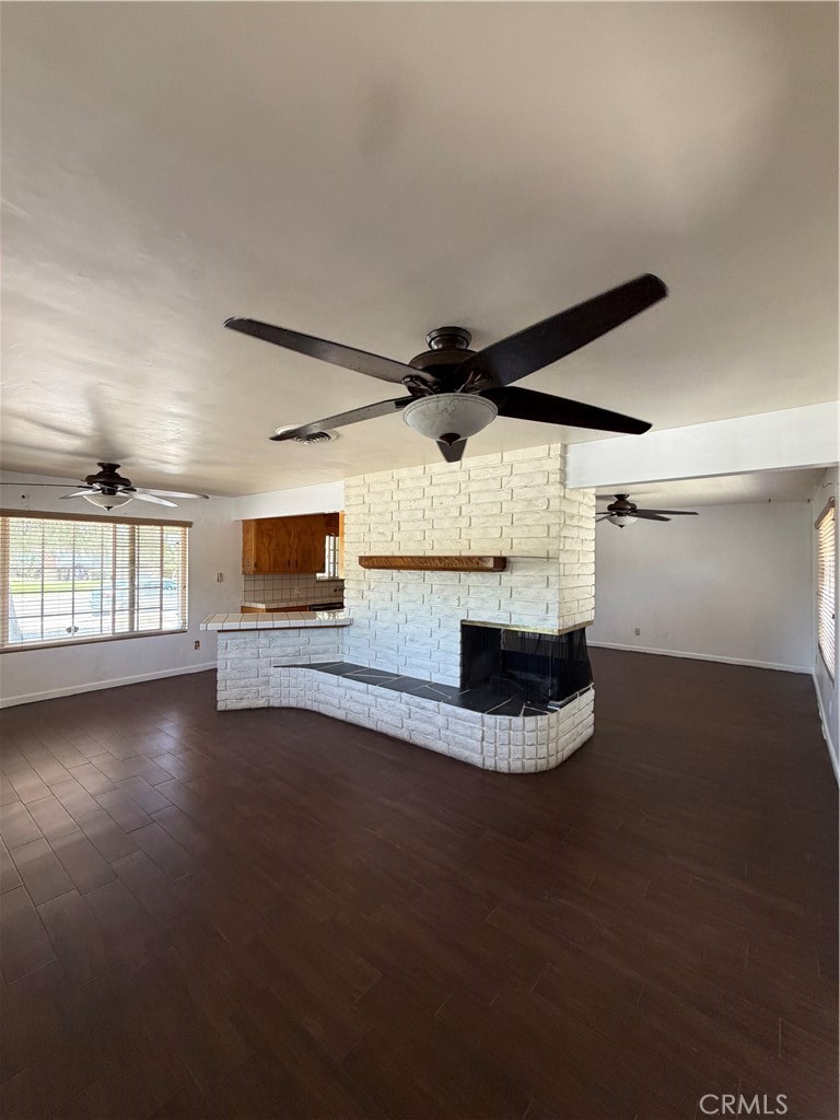 2608 Blackstone Court Property Photo 8