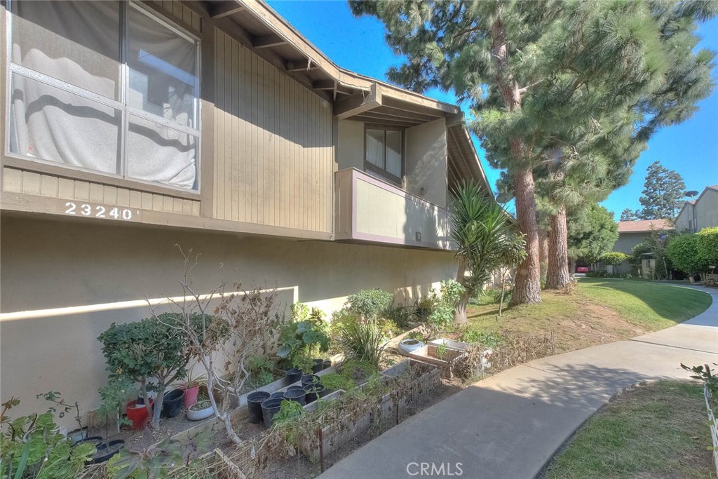 23240 Sesame C Property Photo 30