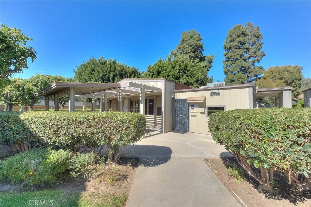 23240 Sesame C Property Photo 37