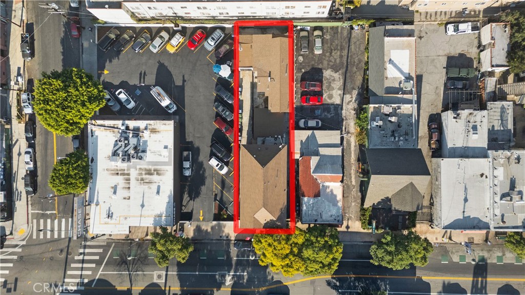 2313 E 1st Property Photo 1