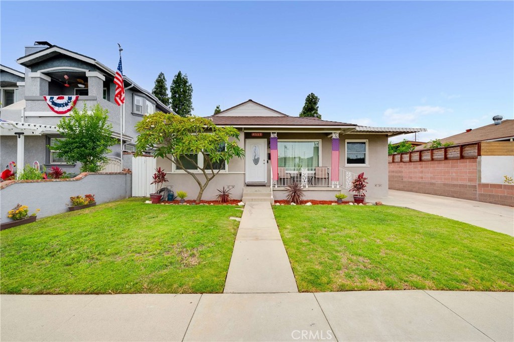 4557 Albury Property Photo 32