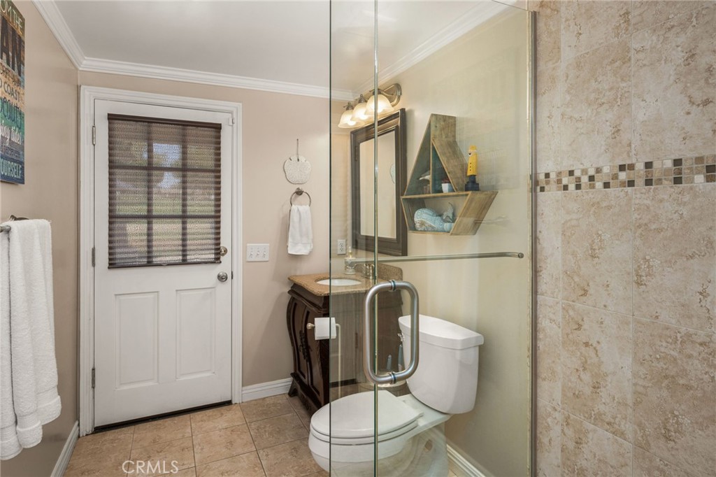 5642 Mountain View Avenue Property Photo 23
