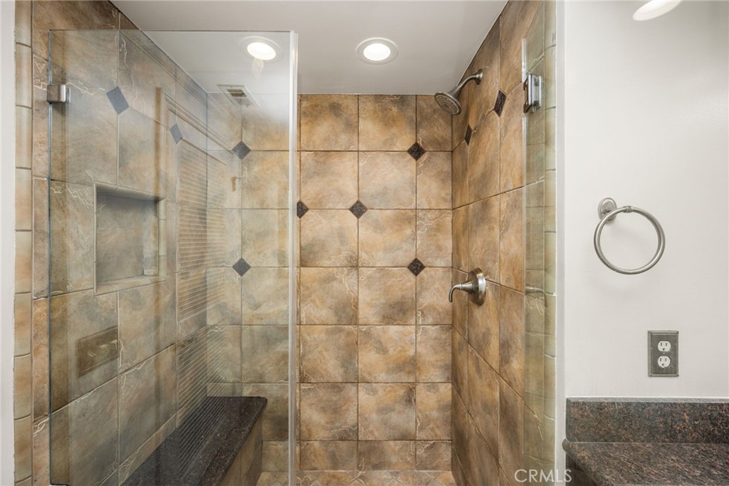 5642 Mountain View Avenue Property Photo 42