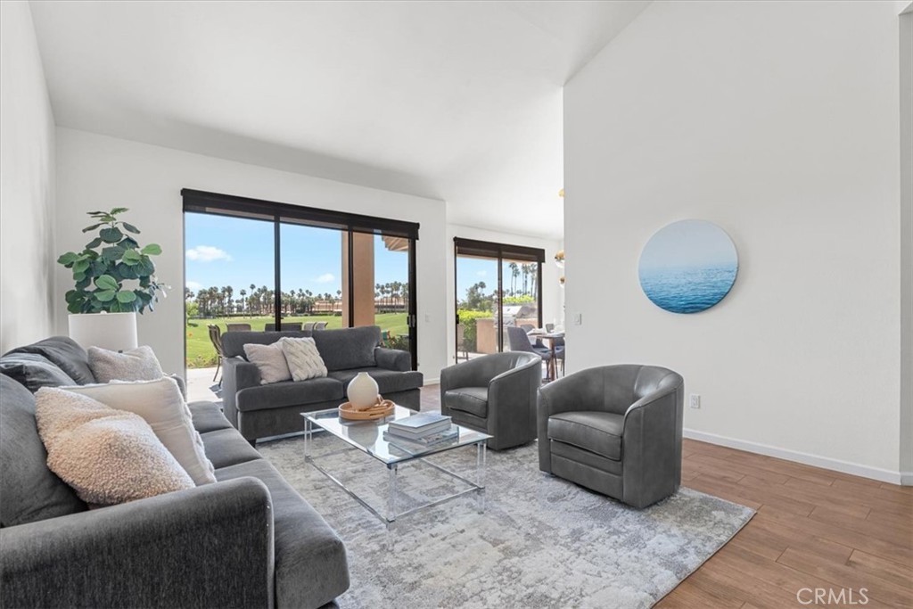 38824 Lobelia Property Photo 4