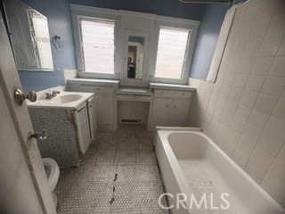 2728 Grand Property Photo 9