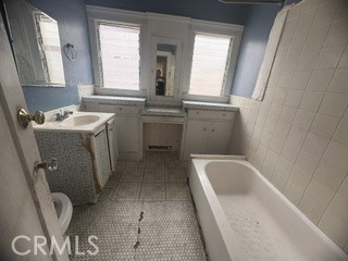2728 Grand Property Photo 9