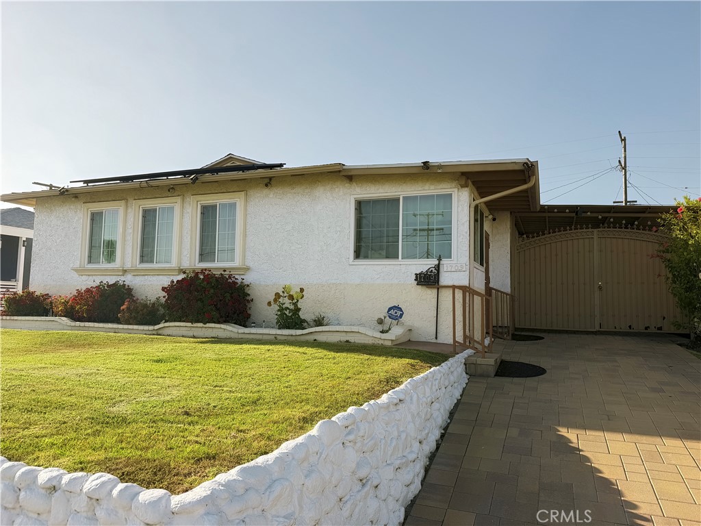 1709 W 111th Property Photo 1