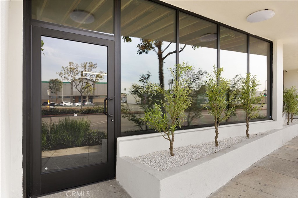 13052 Hawthorne Boulevard Property Photo 15