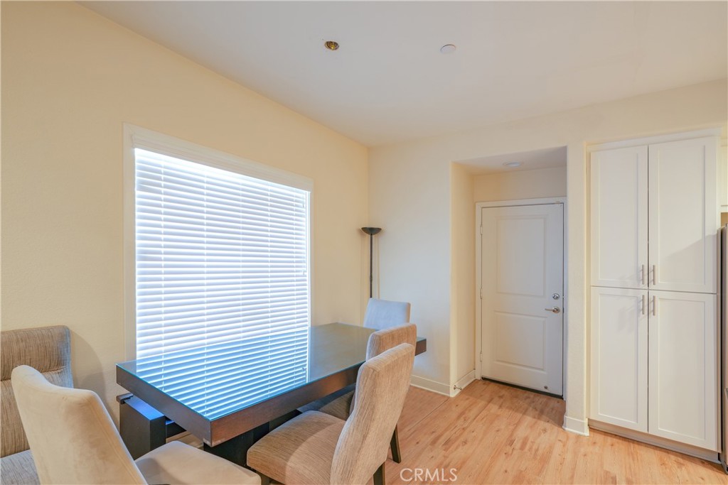2728 W Ball Road Property Photo 10