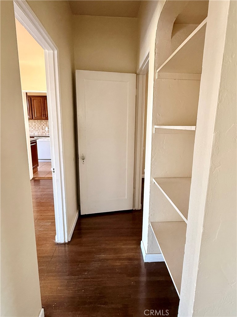 1293 S Cochran Avenue Property Photo 19