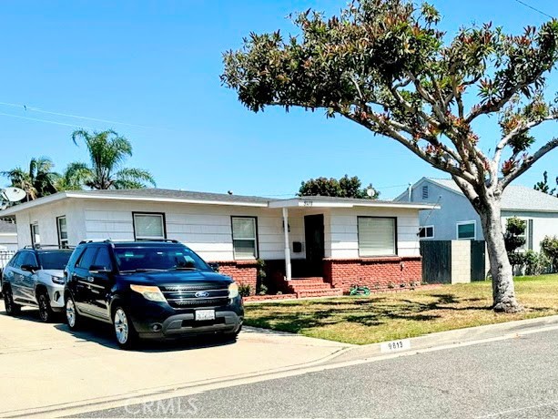 9613 Brock Property Photo 4
