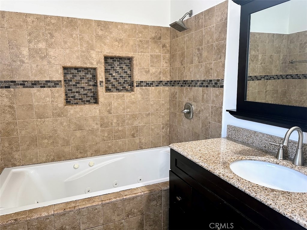 9613 Brock Property Photo 21