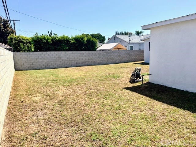 9613 Brock Property Photo 37