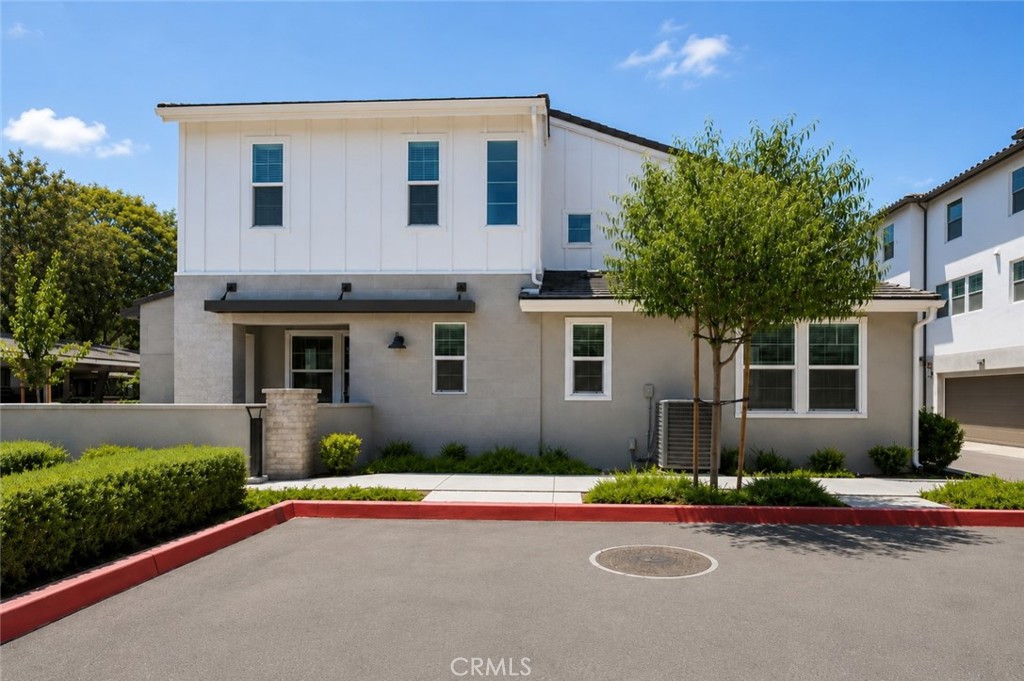 7541 Caspia Court Property Photo 4