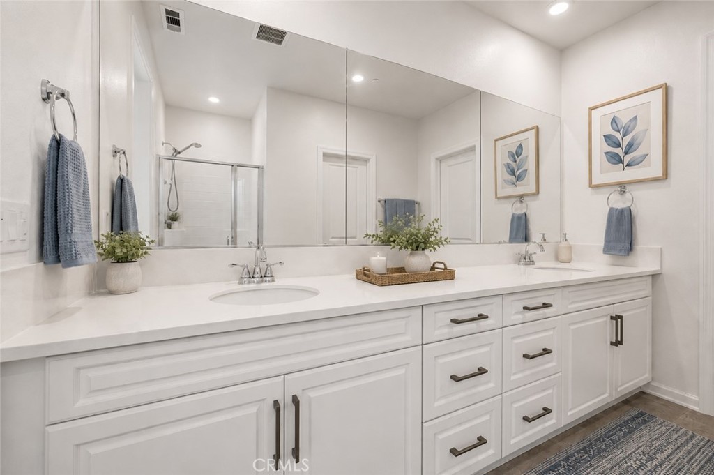 7541 Caspia Court Property Photo 17