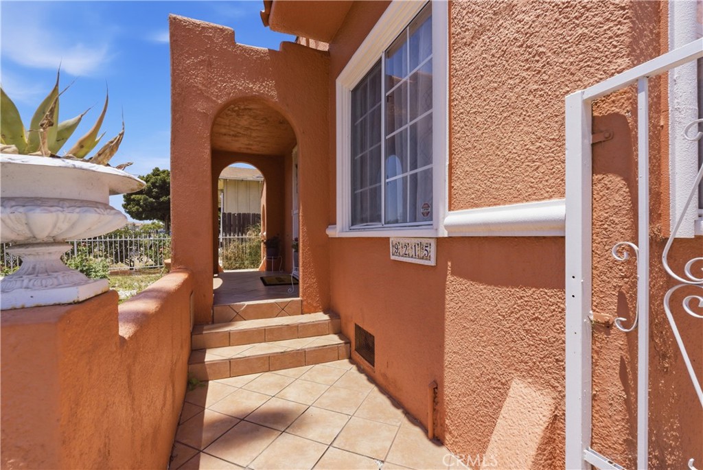 9215 Guess Street Property Photo 5