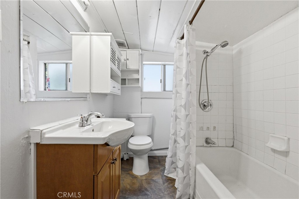 9215 Guess Street Property Photo 43