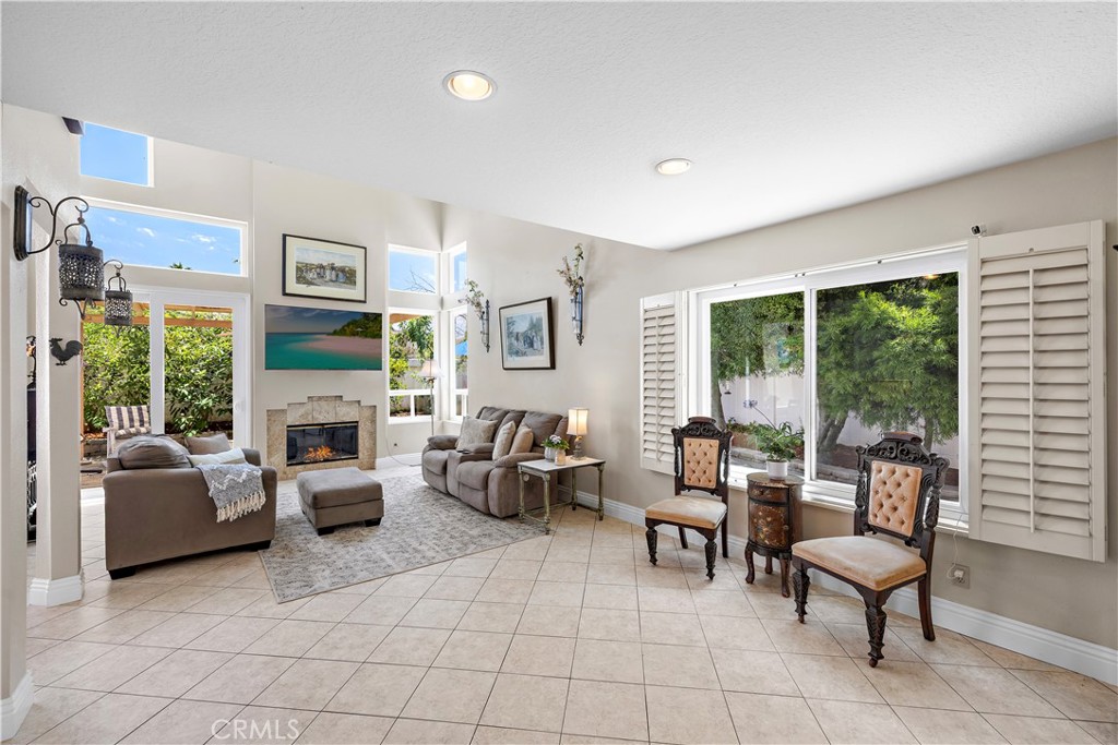 33 Gullwing Property Photo 10
