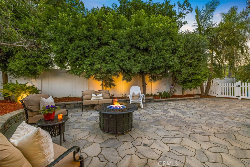33 Gullwing Property Photo 31