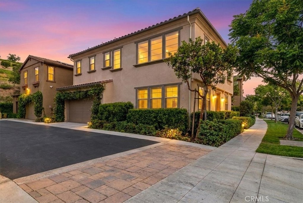 35 Lomada Property Photo 4