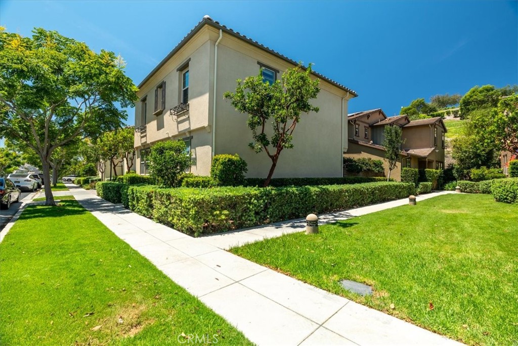 35 Lomada Property Photo 42