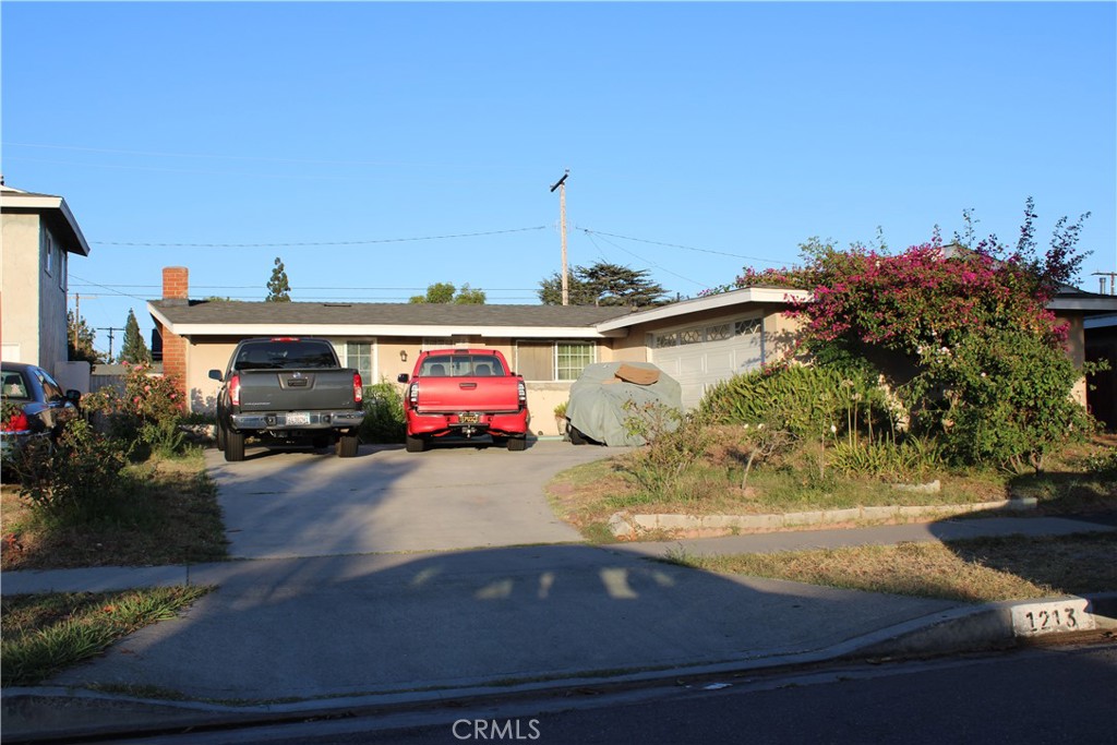 1213 S Corta Drive Property Photo 1