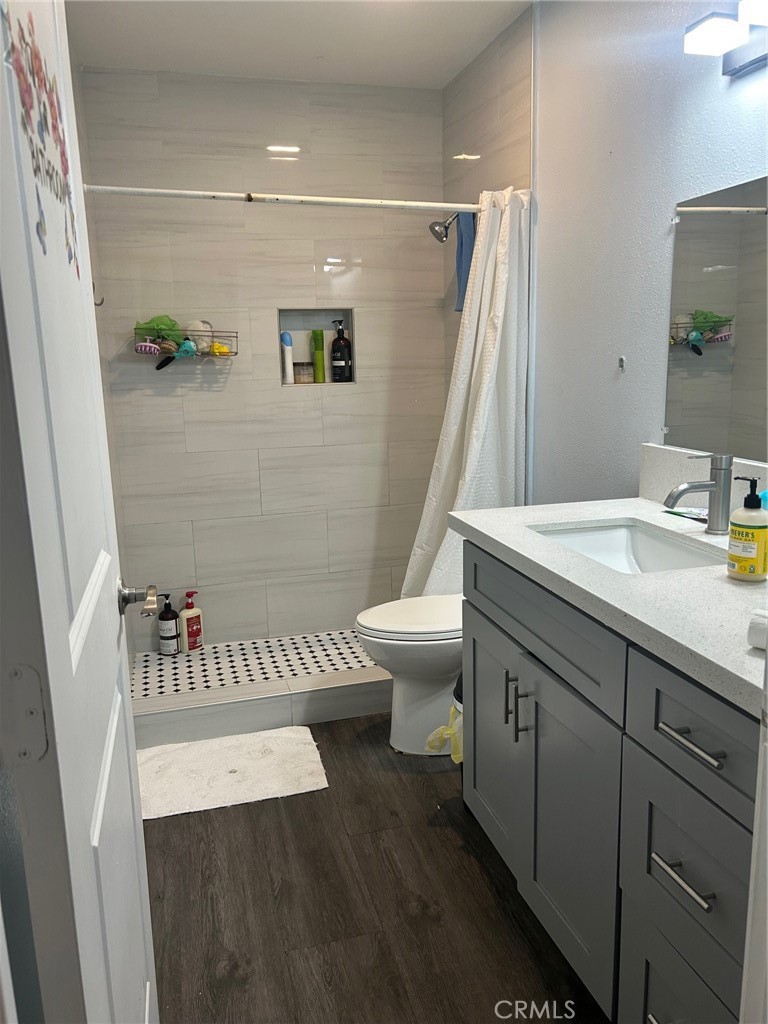 3510 & 3512 W Pine Street Property Photo 6