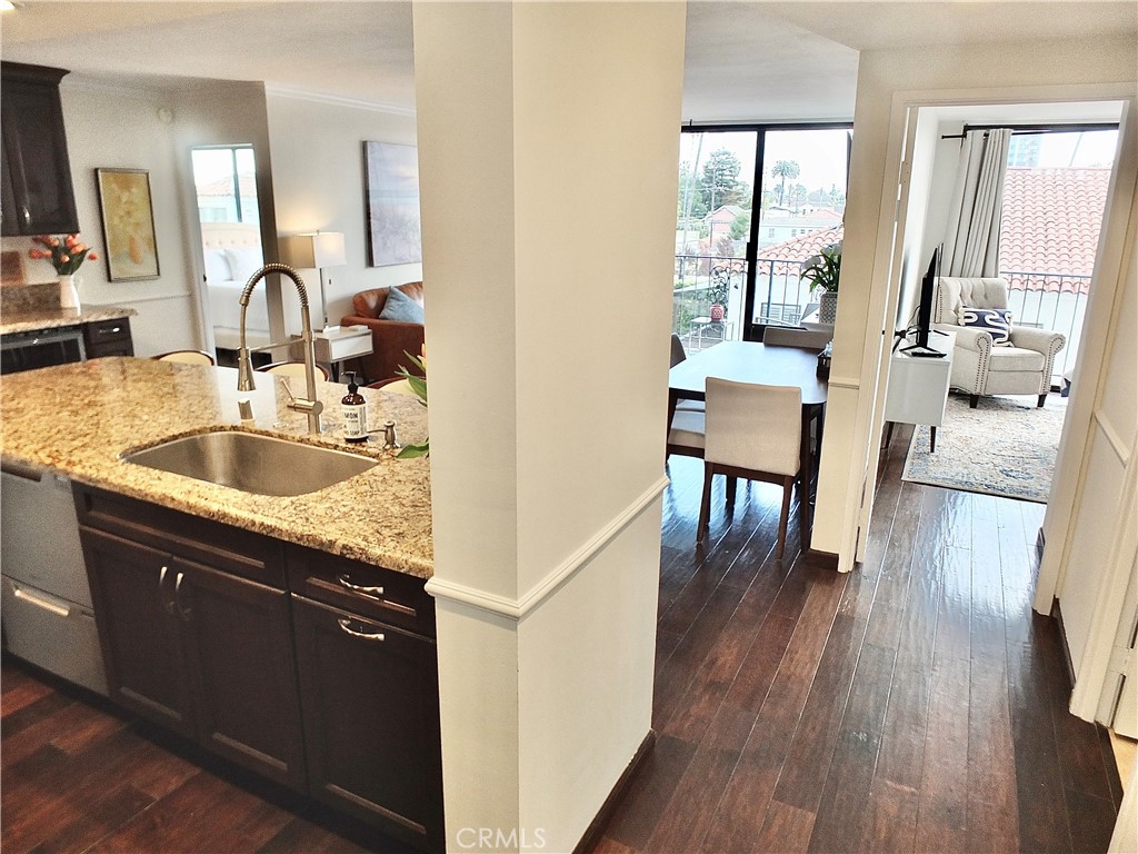 2601 E Ocean Boulevard 309 Property Photo 5