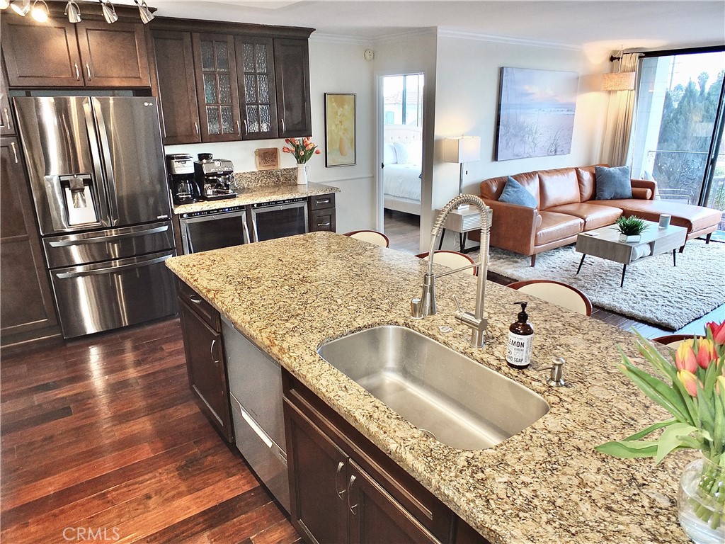 2601 E Ocean Boulevard 309 Property Photo 7