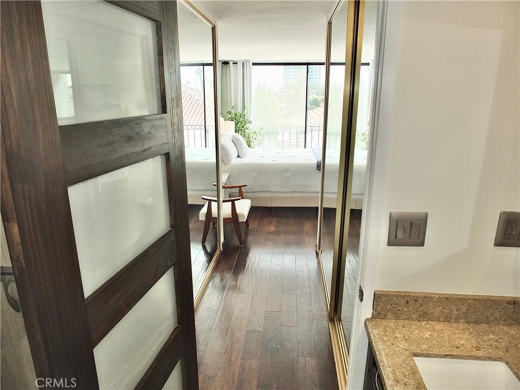 2601 E Ocean Boulevard 309 Property Photo 36