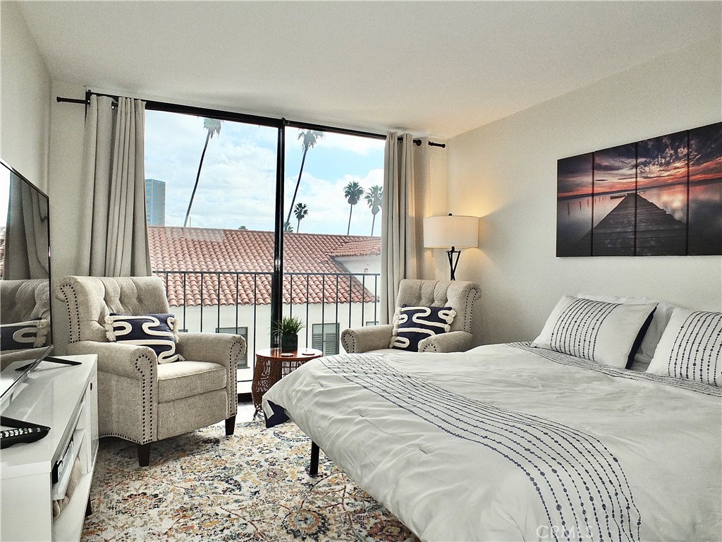 2601 E Ocean Boulevard 309 Property Photo 44