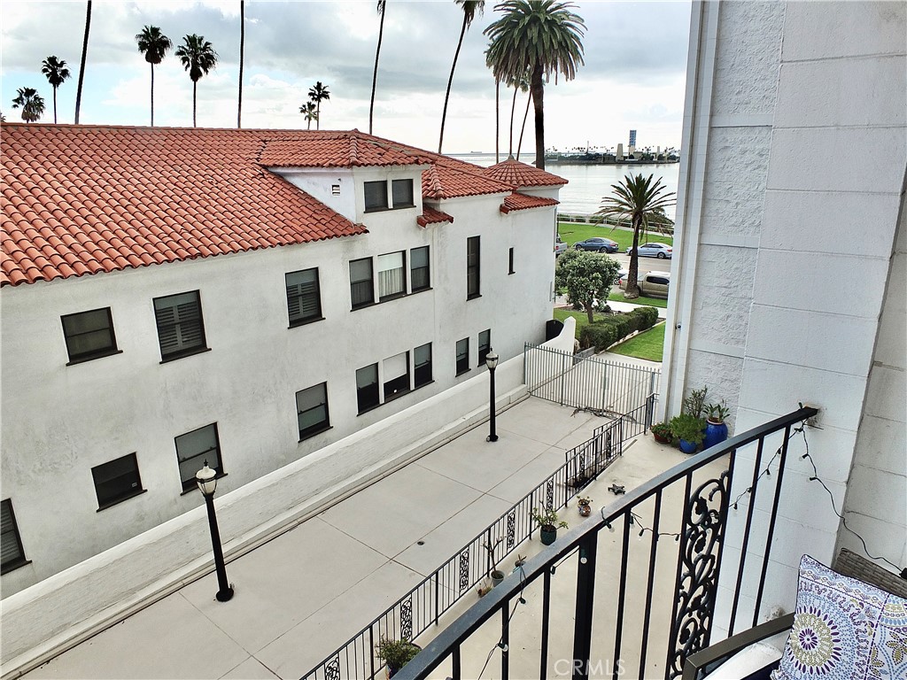 2601 E Ocean Boulevard 309 Property Photo 55