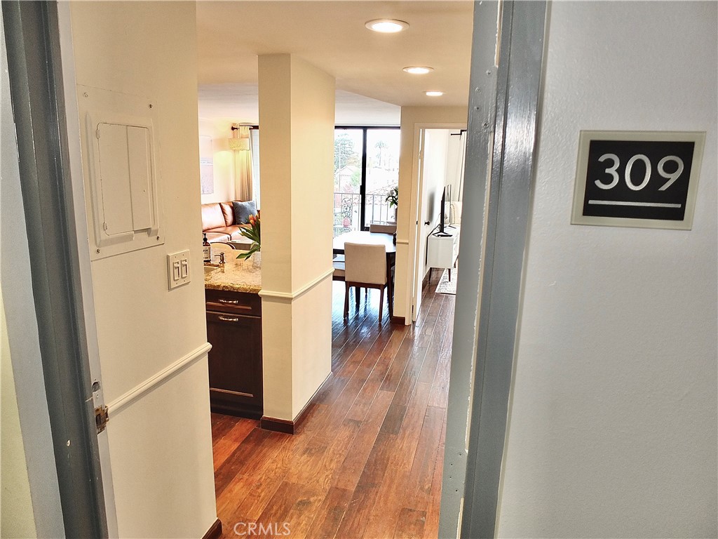 2601 E Ocean Boulevard 309 Property Photo 57