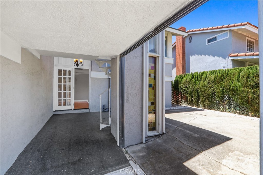 3792 Claremont Property Photo 3