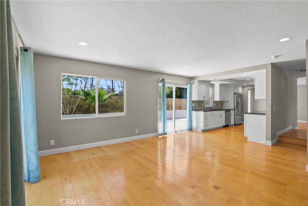 3792 Claremont Property Photo 16