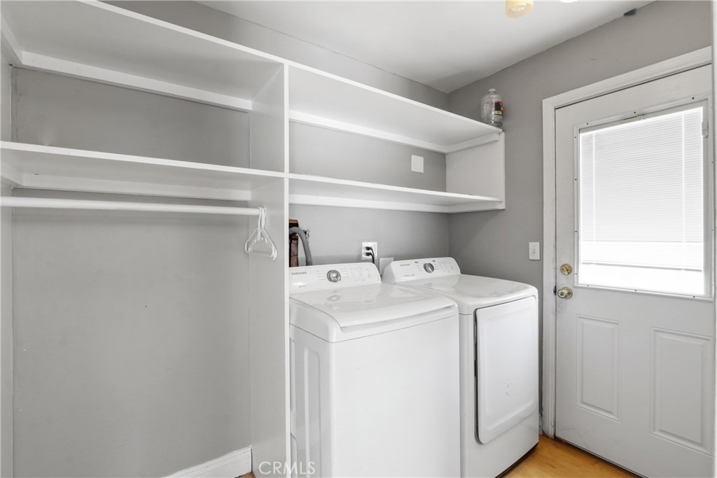 3792 Claremont Property Photo 18