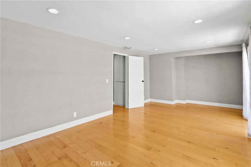 3792 Claremont Property Photo 31