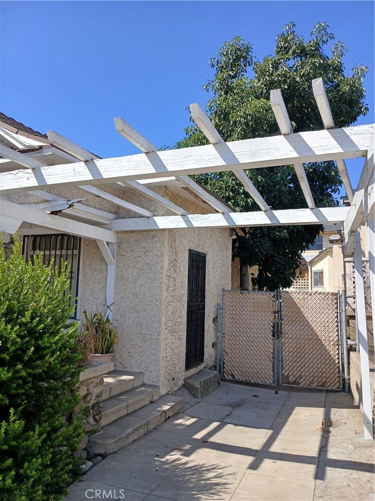 3531 N Figueroa Property Photo 8