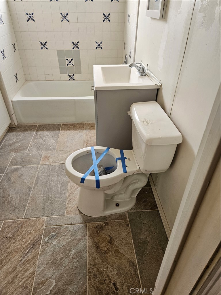 708 Fulton Property Photo 4