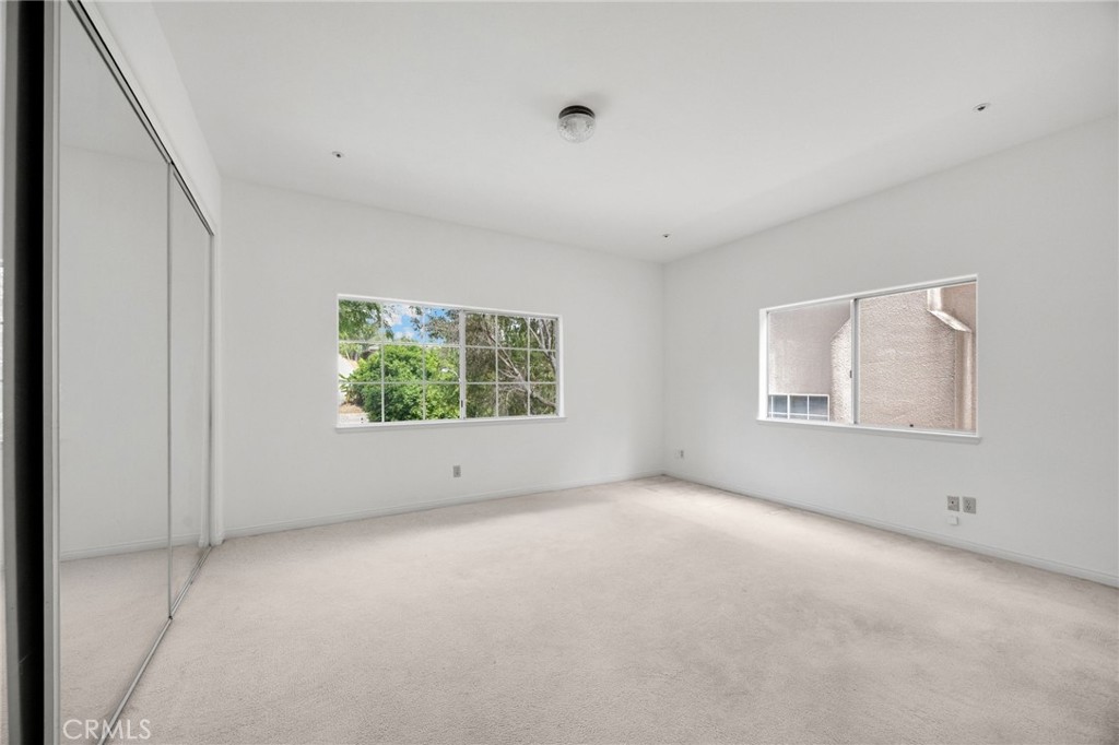 2644 Westminster Avenue Property Photo 12