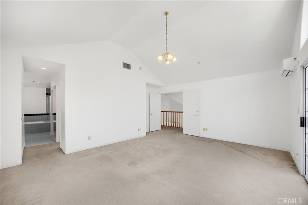 2644 Westminster Avenue Property Photo 31