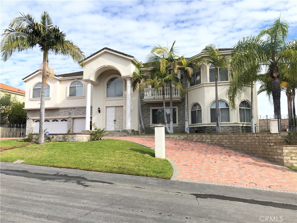 2838 Bentley Way Property Photo 3