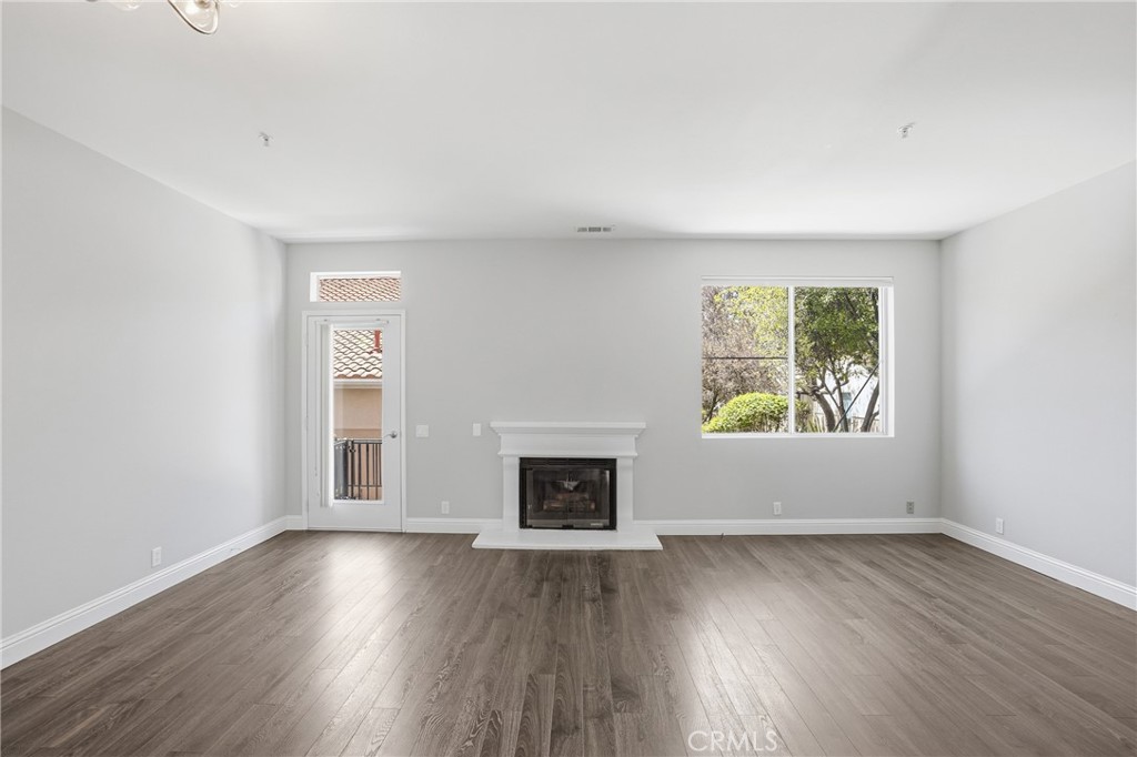 1224 Manzanita Property Photo 5