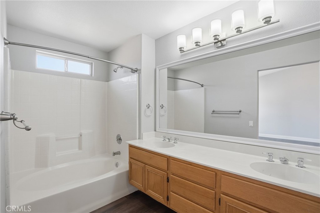 1224 Manzanita Property Photo 22