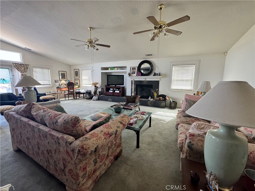 20284 Majestic Drive Property Photo 9