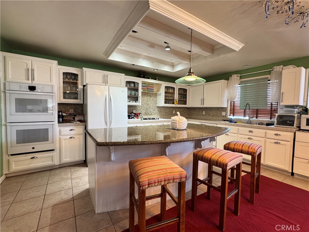 20284 Majestic Drive Property Photo 14