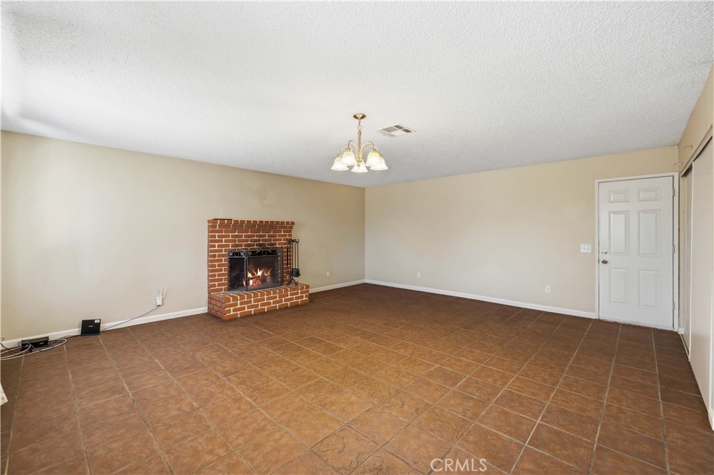 15871 E Avenue Q1 Property Photo 5